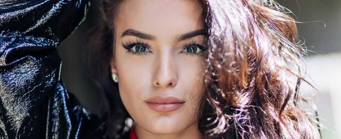 What To Consider With Eyelash Extensions