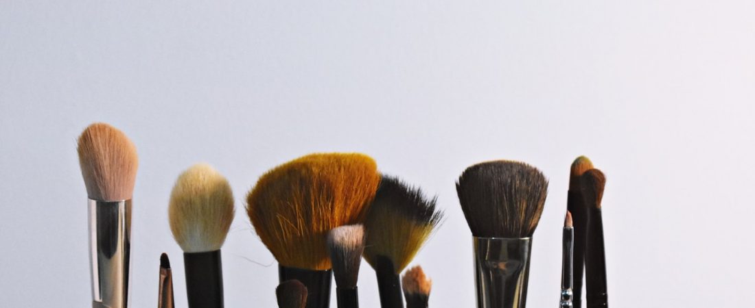 The Best Way to Clean Your Makeup Brushes: From the Experts
